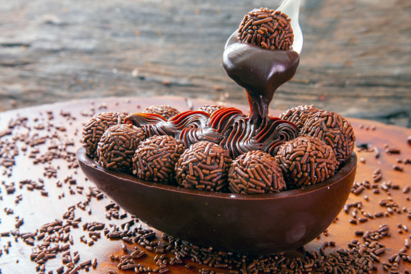 Por Que Comemos Chocolate na Páscoa A Verdade Surpreende