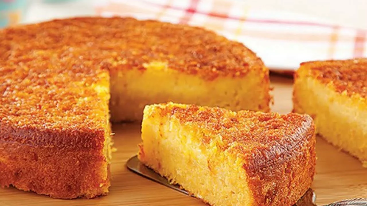 Bolo de Liquidificador Prático com Laranja e Amêndoas Uma Versatilidade que Encanta