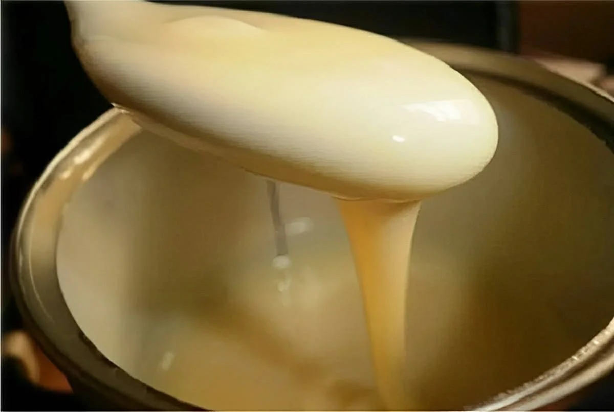 Leite Condensado Caseiro Versátil com Toque de Baunilha Um Sabor Artesanal que Transforma