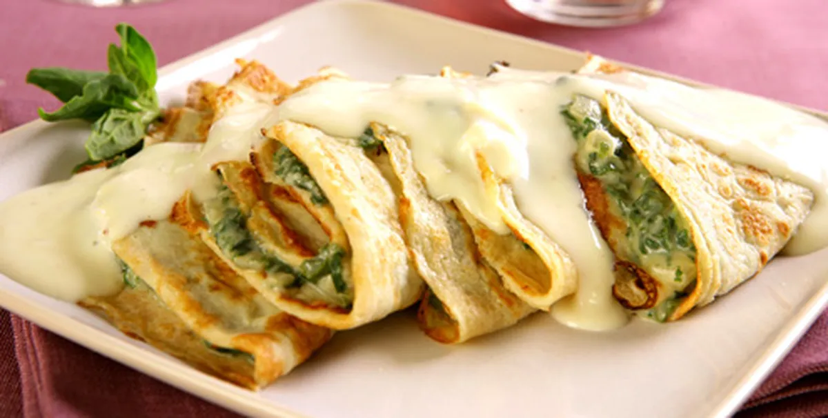 Massa de Panqueca Leve com Ervas e Queijo Uma Base Versátil para Todas as Ocasiões